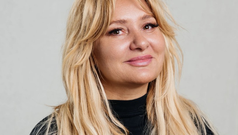 Lamia z "Farmy" odsłania wnętrza – sufit robi wrażenie