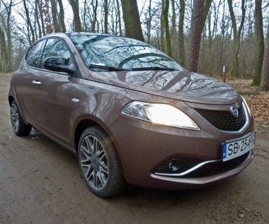 Lancia Ypsilon - samochód, który podkreśla kobiecą urodę