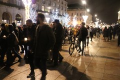  Łańcuch światła w Warszawie. To protest w obronie sądów