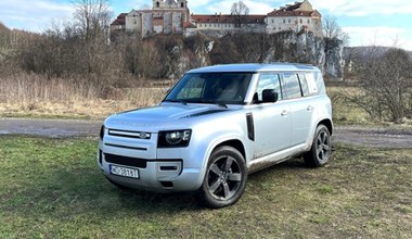 Land Rover Defender. Najpierw wzbudził kontrowersję, dziś rządzi