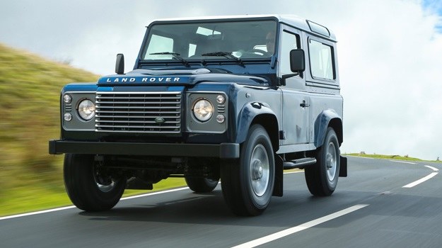 Land Rover Defender /Land Rover