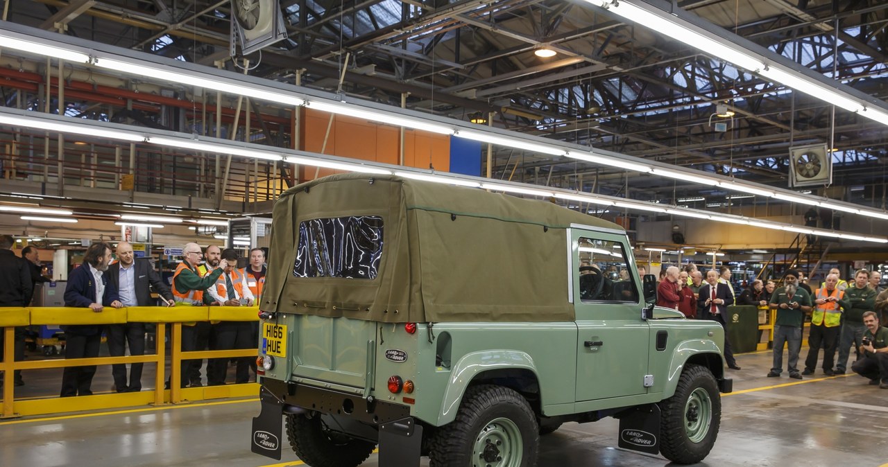 Land Rover Defender /Informacja prasowa