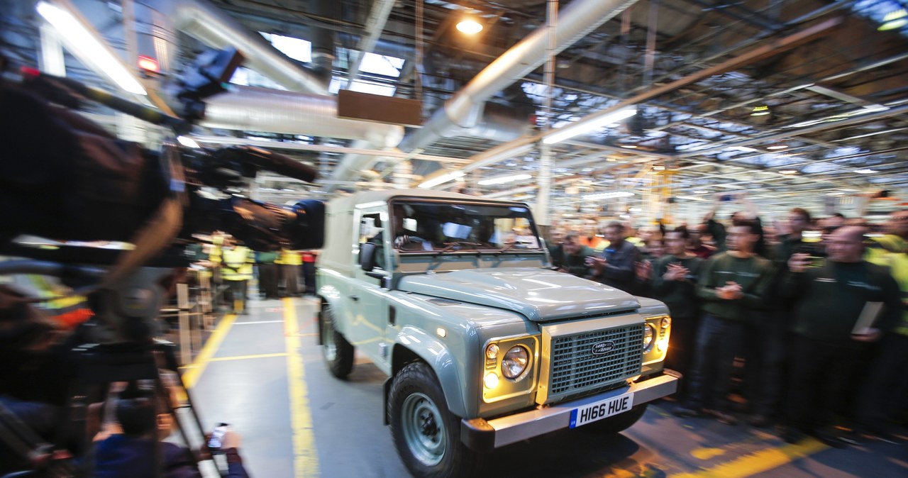 Land Rover Defender /Informacja prasowa