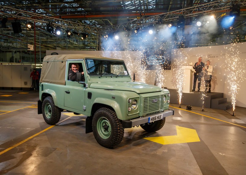 Land Rover Defender /Informacja prasowa