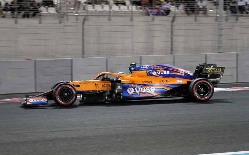 Lando Norris zostaje w McLarenie do 2025 roku /Getty Images