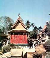 Laos, świątynia w Luang Prabang /Encyklopedia Internautica