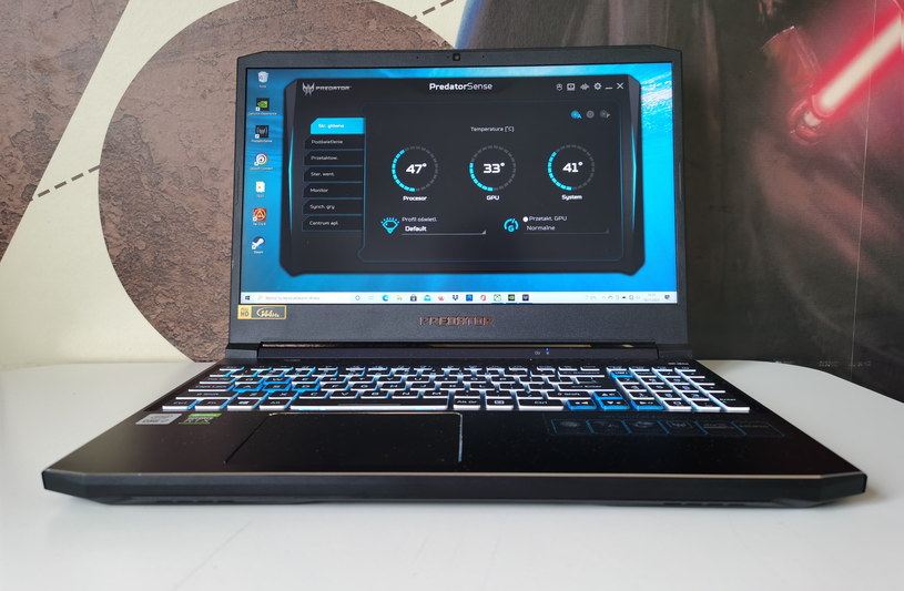 Laptop dla gracza ​Acer Predator Helios 300  i platforma do zarządzenia mocą komputera Predator Sense /INTERIA.PL
