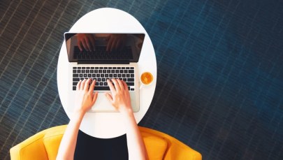 Laptopy dla czwartoklasistów. Ustawa trafi do Senatu