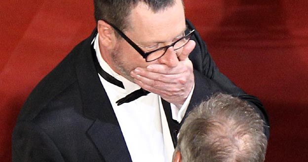 Lars von Trier w rozmowie z dyrektorem artystycznym festiwalu Thierrym Fremaux /AFP