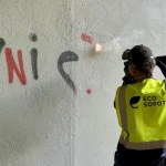 Laserem w graffiti. Tak Sopot walczy z wandalami 