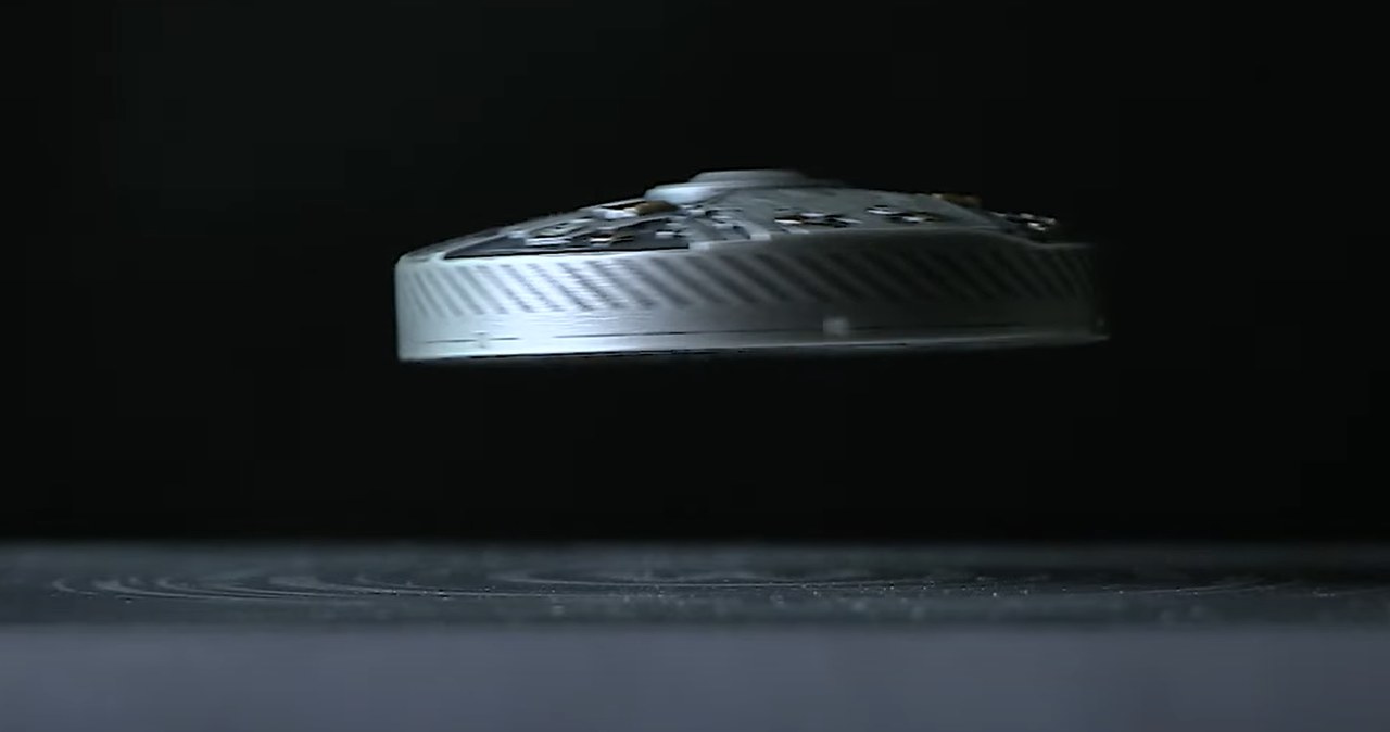 Latająca moneta UFO MP-1766 /Mennica Polska /materiały prasowe