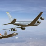 "Latające cysterny" USA uszkodzone przez Iran. Co naprawdę się stało?