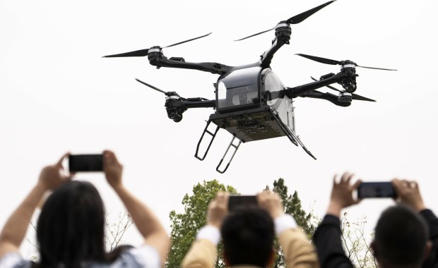 ​Latające samochody zderzyły się w powietrzu