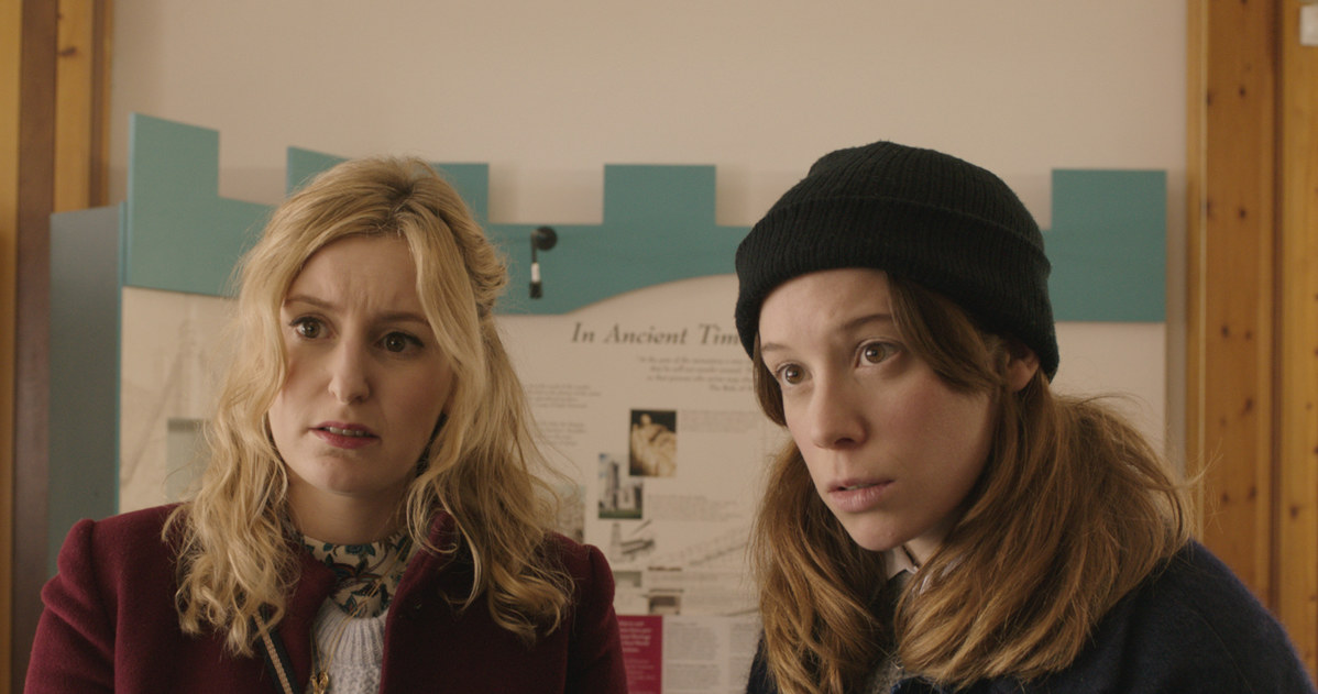 Laura Carmichael i Chloe Pirrie w "Burn Burn Burn" /materiały prasowe