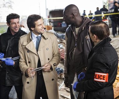 Laurent Lafitte i Omar Sy w scenie z filmu "Nieobliczalni"