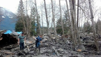 Lawina błotna w USA. Ponad 100 osób uznaje się za zaginione