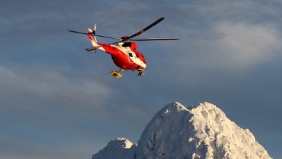 Lawina śnieżna zeszła na szlak w rejonie Rysów 