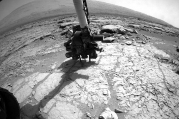 Łazik Curiosity już po pierwszych wierceniach /NASA