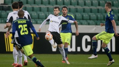 LE: Milik "wykończył" Legię. Ajax gra dalej 