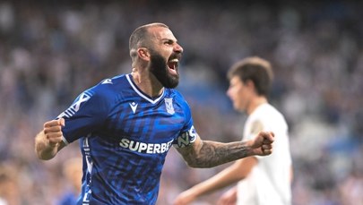 Lech Poznań rozgromił rywala. Cztery karne, czerwona kartka i hat-trick Ishaka