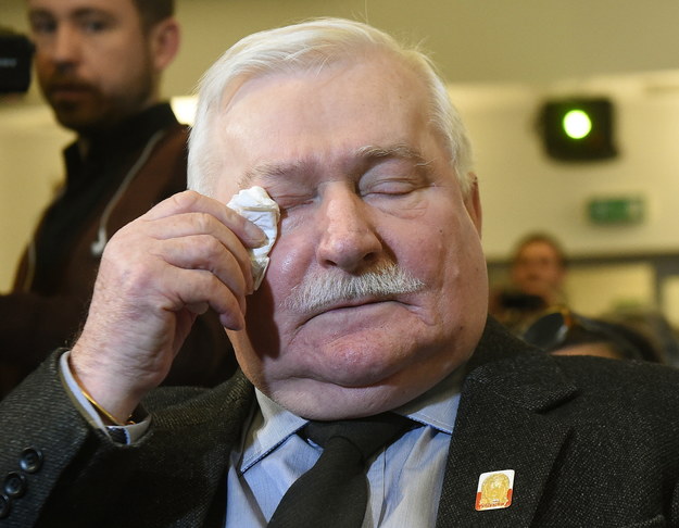 Lech Wałęsa: Zapraszam ABW do domu. Wyczyściłem wszystko /Radek Pietruszka /PAP