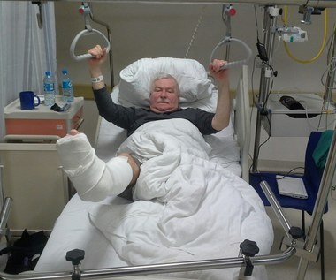 Lech Wałęsa złamał nogę