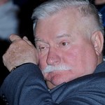 Lech Wałęsa: Zostałem sponiewierany na lotnisku!