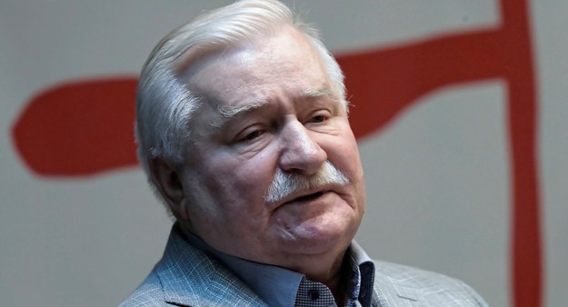 Lech Wałęsa / 	Adam Warżawa    /PAP