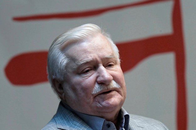 Lech Wałęsa / 	Adam Warżawa    /PAP