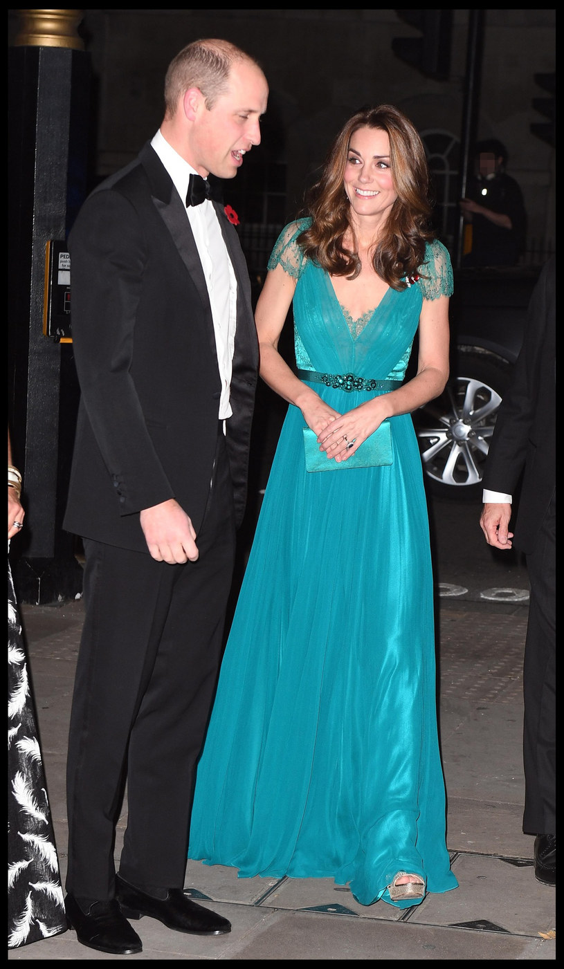 Lecz najnowszej zdjęcia księżnej raczej przeczą tym doniesieniem /Andrew Parsons / i-Images /East News