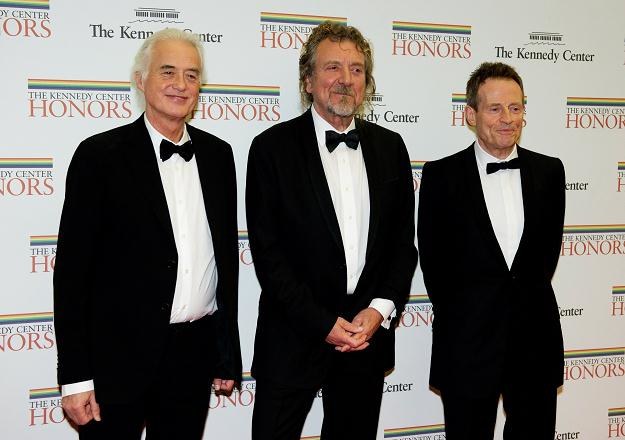 Led Zeppelin: Robert Plant (w środku) w towarzystwie koziorożców fot. Pool /Getty Images/Flash Press Media