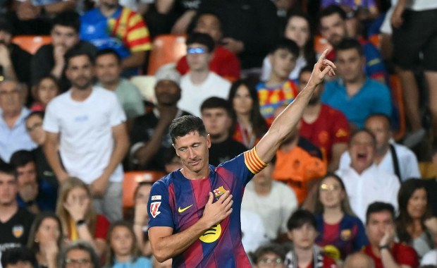 "Legendarny rozdział dobiegł końca". Gol Lewandowskiego w ostatnim meczu w Barcelonie