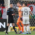 Legia powinna grać w dziewięciu! Sędziowskie kontrowersje w meczu Ekstraklasy
