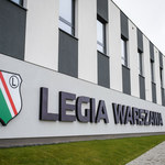 Legia Warszawa leci do Dubaju. Z którym trenerem?