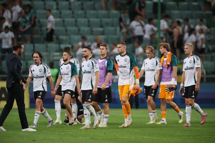 Legia Warszawa odpadła z walki o Ligę Europy /PAP/Leszek Szymański /PAP