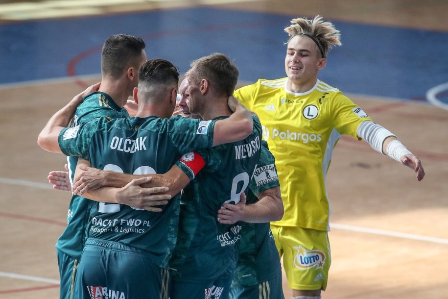 Legia Warszawy do tej pory spisuje się świetnie /Marcin Szymczak /