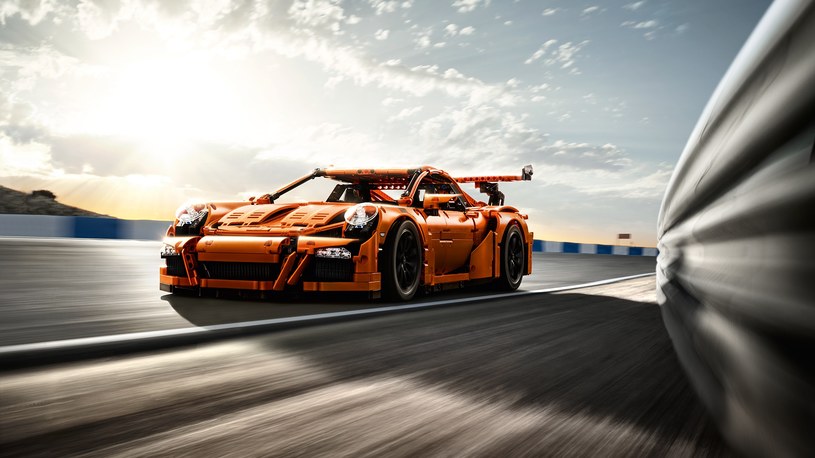LEGO Porsche GT3 RS /materiały prasowe