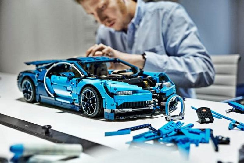 LEGO Technic 42083 Bugatti Chiron /materiały prasowe
