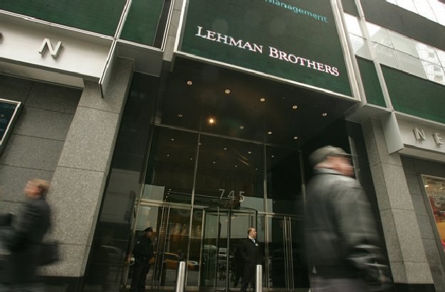 Lehman Brothers na długo przed bankructwem mydlił oczy inwestorom dzięki księgowym sztuczkom /AFP