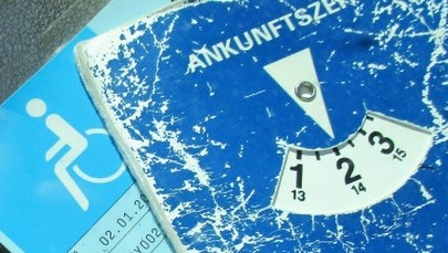 Lekarka parkowała na miejscu dla niepełnosprawnych używając karty... nieżyjącego ojca