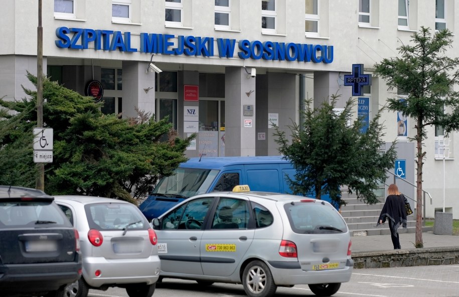 Lekarz prowadzący pacjenta, który zmarł po pobycie na izbie przyjęć odsunięty od obowiązków / 	Andrzej Grygiel    /PAP