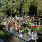 Lekarz Tomasz Solecki spoczął na cmentarzu w Krakowie. Został pośmiertnie odznaczony