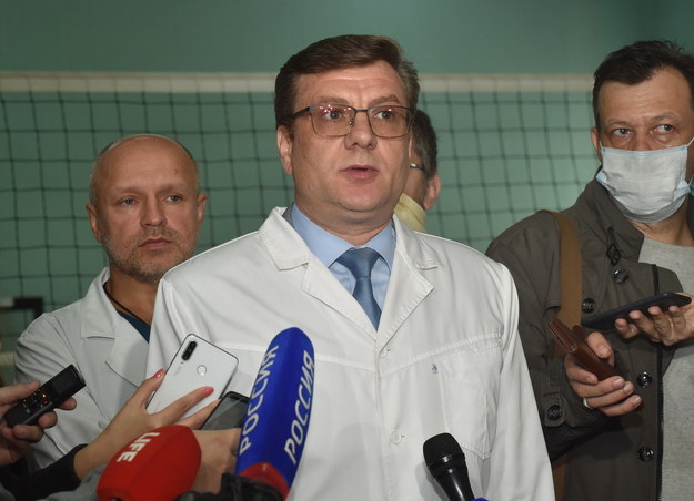Lekarz: U Nawalnego wystąpiło "naruszenie metabolizmu" /MAXIM KARMAYEV /PAP/EPA