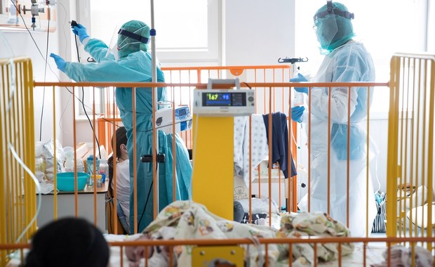 Lekarze alarmują: Opiece pediatrycznej w Polsce grozi upadek