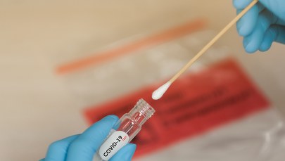 Lekarze: Mamy mniej grypy i znów więcej zakażeń Covid-19