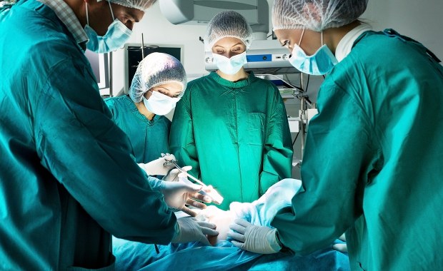 Lekarze usunęli ciążę niewłaściwej kobiecie. Tragiczna pomyłka w Czechach