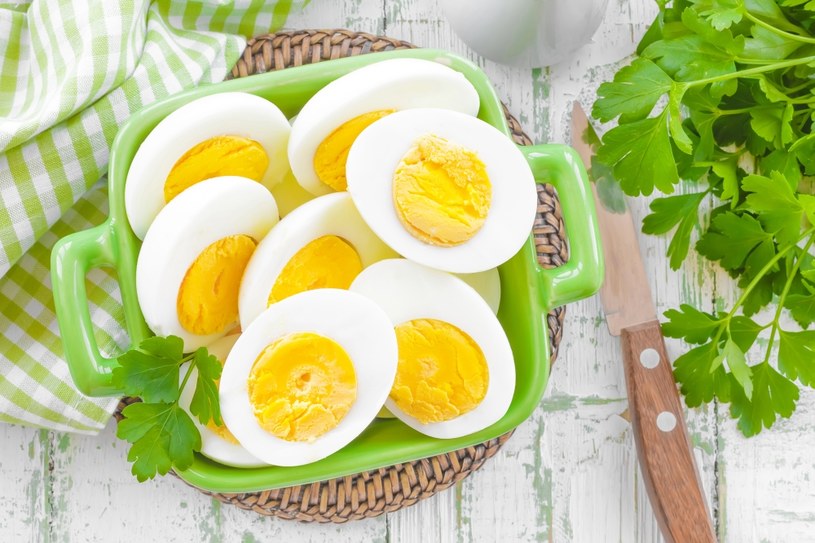 Lekarze wciąż spierają się o ilość jaj, na jaką możemy sobie pozwolić bez szkody dla zdrowia /123RF/PICSEL