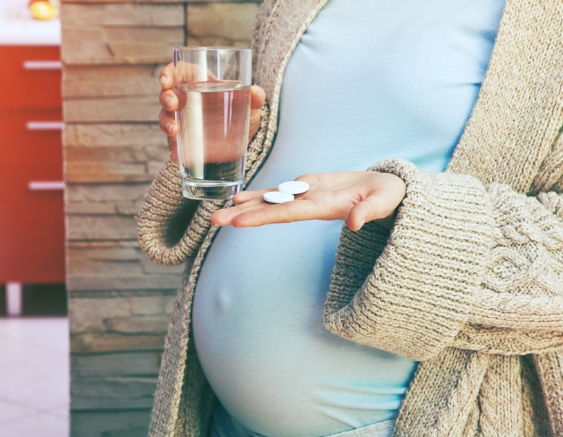 Leki i suplementy dla mam i kobiet w ciąży - na jakie witaminy czeka Twój organizm? /materiały prasowe
