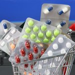 Leki kupowane w sieci dwukrotnie tańsze