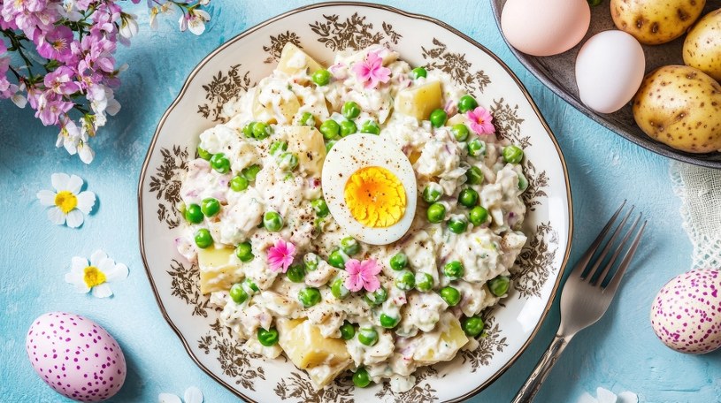 Lekka sałatka na Wielkanoc. Chudsza od jarzynowej, a równie smaczna